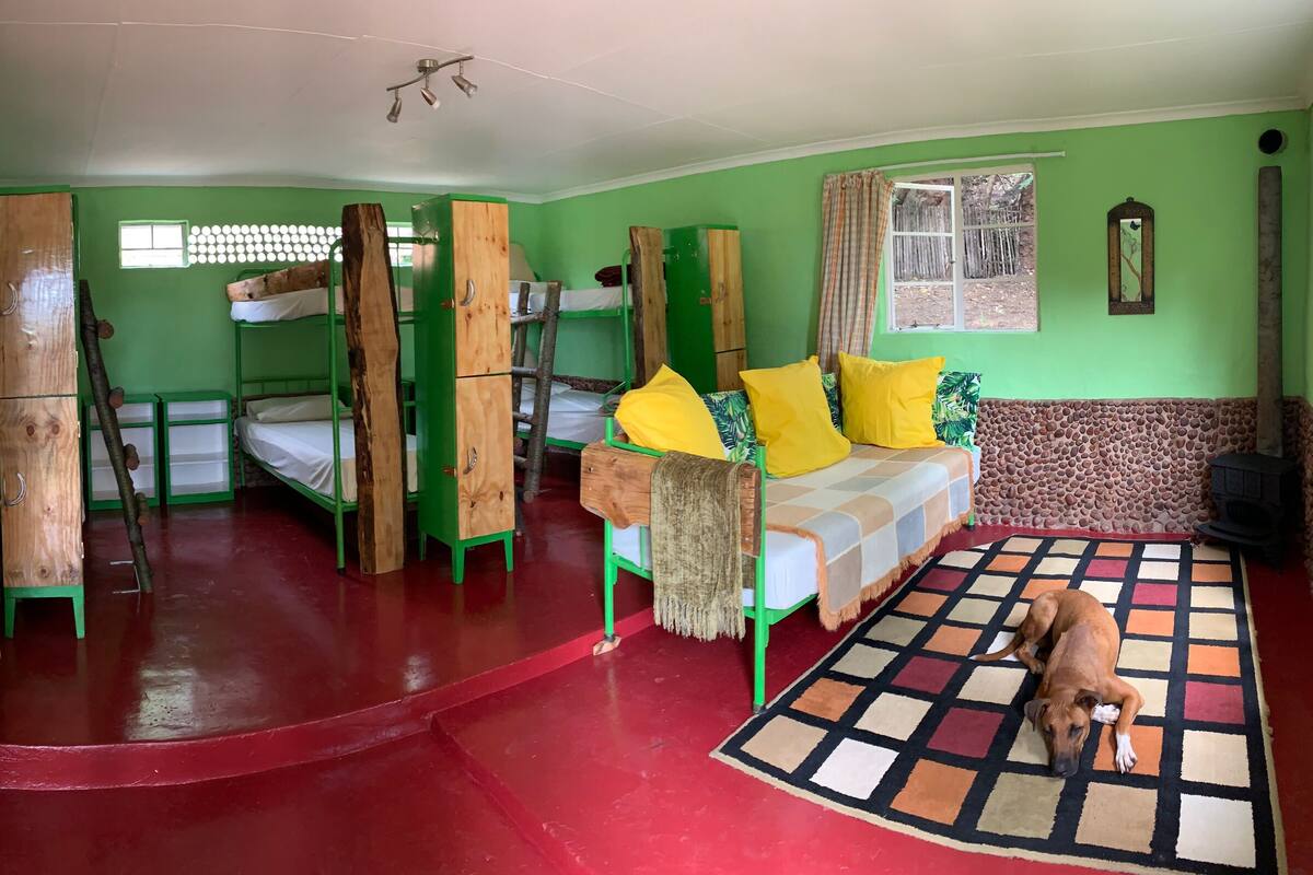 Basic Shared Dormitory, Men only