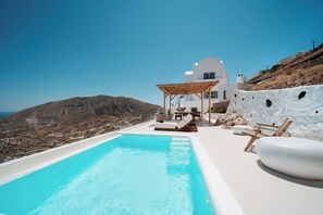屋外プール、温水プール