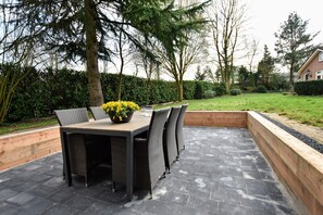 Balcony - Spacious Holiday Home in Garderen near Forest (Garderen)