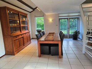 Dining - Spacious Holiday Home in Garderen near Forest (Garderen)