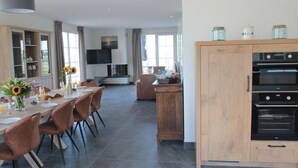 Dining - Beautiful Villa Near the Beach of Cadzand (Cadzand-Bad)