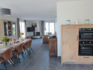 Dining - Beautiful Villa Near the Beach of Cadzand (Cadzand-Bad)