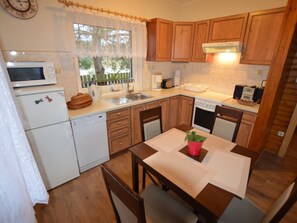 Chalet | Private kitchen - Modern Chalet in Ralsko Bohemian With Garden (Ralsko)