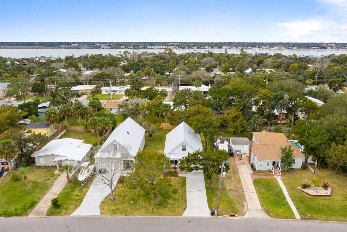 Photo 36 of Lion’s Sail: Island Oasis w/ Pool near Downtown & Beach