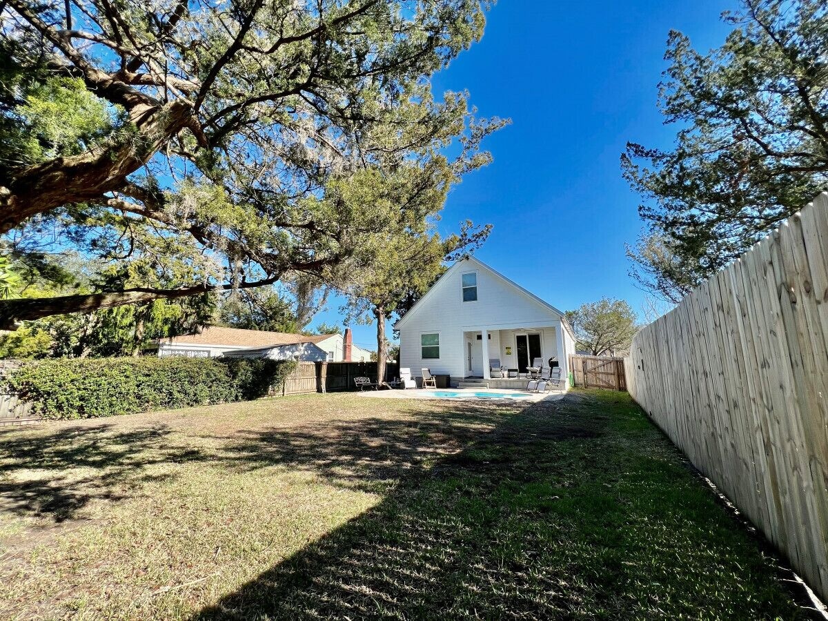 Photo 34 of Lion’s Sail: Island Oasis w/ Pool near Downtown & Beach
