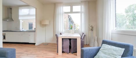 獨棟房屋 | 客廳