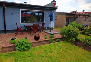 Apartment | Balcony - Hubsches Appartement in Kropelin mit Terrasse (Kroepelin)