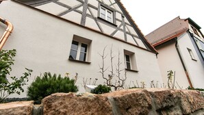 Exterior - Pleasant Holiday Home in Herzogenaurach With Sauna (Herzogenaurach)