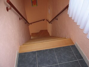 Interior - Renovated Farmhouse Quiet Location With Garden, Terrace, Ideal for Walks & Cycling (Waimes)