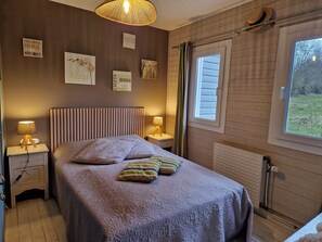 Chalet | 3 bedrooms, bed sheets - Charming Chalet in Transinne (Libin)