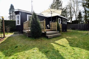 Chalet | Exterior - Chalet With Balcony in Veluwe (Garderen)