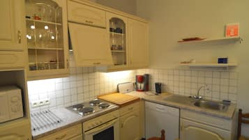 Cottage | Bếp riêng | Lò vi sóng, máy rửa bát, dụng cụ pha cà phê/trà, ghế cao cho trẻ em