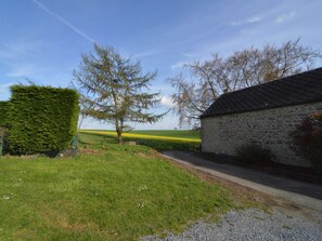 Cottage | Exterior - Sunny Cottage With Pool (Yvoir)