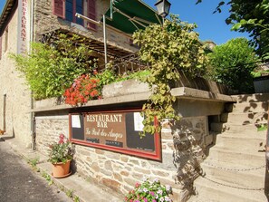 Exterior - Chalet in Picturesque Medieval Village (Segur-le-Chateau)