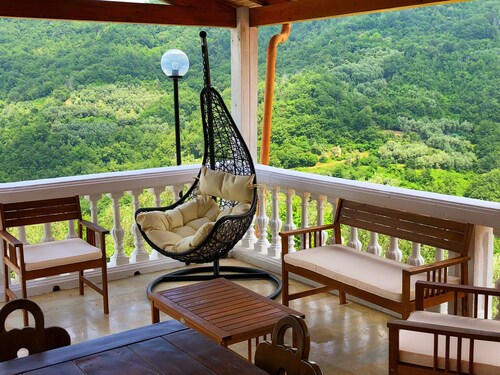 Nature Retreat in Testico