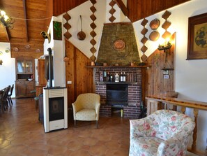 Living area - Nature Retreat in Testico (Testico)