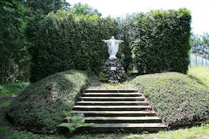 Cottage | View from property - Perfect Spot on Edge of Large Woods with Hot Tub (Saint-Hubert)