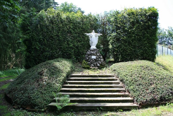 Cottage | Quang cảnh nhìn từ nơi lưu trú