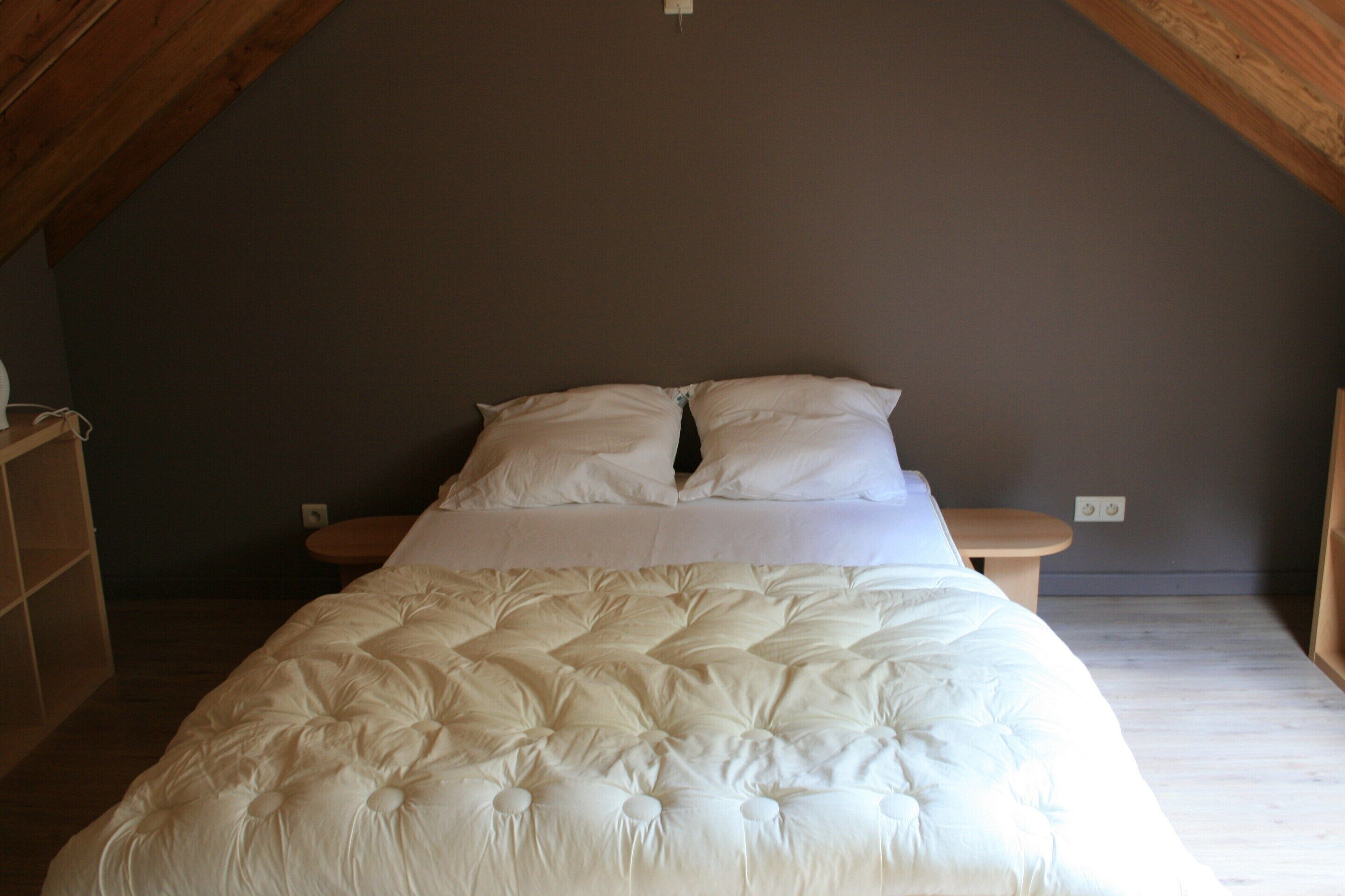 Cottage | 2 bedrooms, individually furnished, bed sheets