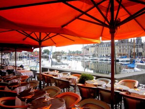 Exterior - Cosy Apartment in Honfleur With a Private Garden (Honfleur)