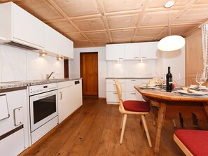 Unclassified image, 5 of 20, button - Modern Apartment in Sankt Gallenkirch With Lovely Garden (Sankt Gallenkirch)