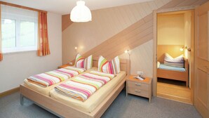 Apartment | 2 bedrooms, individually furnished, bed sheets - Apartment in Sankt Gallenkirch Near Ski Area (Sankt Gallenkirch)