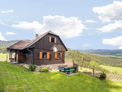 Chalet in Kalchberg Near Klippitztorl Ski