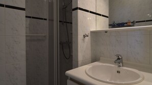 Unclassified image, 4 of 28, button - Luxurious Apartment in Bredene With Swimming Pool (Bredene)