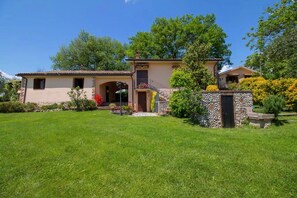 House | Exterior - Romantic Hideaway in Lazio (Selci)