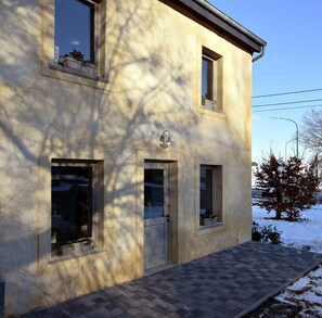 House | Exterior - Holiday Home in Florenville With Garden (Florenville)