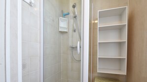 Ferienhaus | Badezimmer