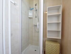 House | Bathroom | Shower - Characteristic Holiday Home With Enclosed Front Garden and Bbq, Beach 50 m Away (Hauteville-sur-Mer)