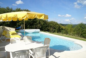 Pool - Holiday Home in Limoges With Saltwater Pool (Sussac)