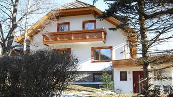 Apartment | Exterior