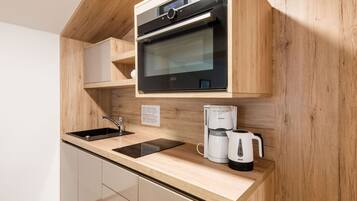 Apartment | Private kitchen | Electric kettle