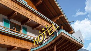 Apartment | Exterior