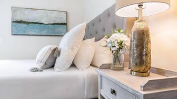 3 bedrooms, iron/ironing board, bed sheets