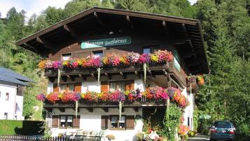 Apartment | Exterior