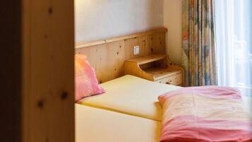 Apartment | 3 Schlafzimmer, individuell eingerichtet, Bettwäsche