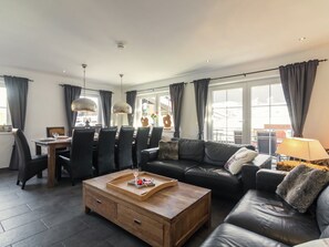 Living area - Holiday Home Brixen Near Skiwelt Slopes (Brixen im Thale)