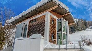 Exterior - Modern Holiday Home in Brixen im Thale Near Ski Bus Stop (Brixen im Thale)