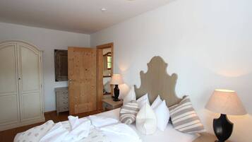 Apartment | 2 Schlafzimmer, individuell eingerichtet, Bettwäsche