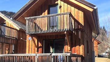 Chalet | Exterior