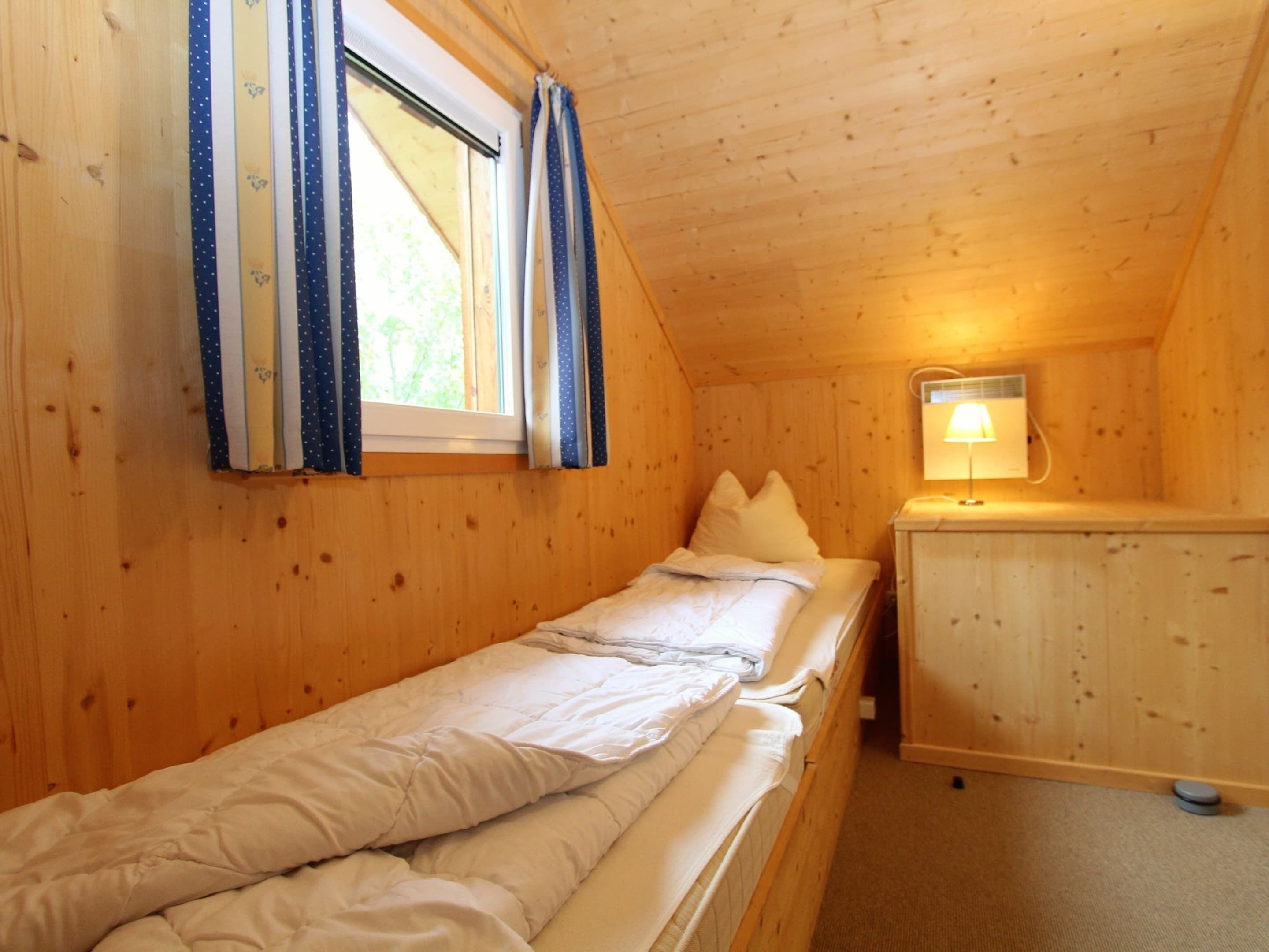 Chalet | 2 Schlafzimmer, individuell eingerichtet, Bettwäsche