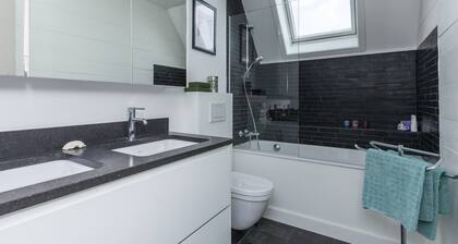 Vintage Villa in Knokke-Heist near Beach