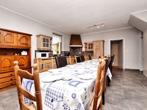 Dining - Spacious House With Garden, in Beautiful Location Between Ardennes, Eifel and High Fens (Buetgenbach)
