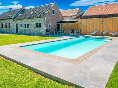 Stunning Chalet in Goe With Swimming Pool, Sauna, Terrace