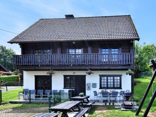 Chalet in Fraiture With Sauna and Garden