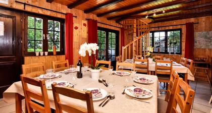 Chalet in Fraiture With Sauna and Garden