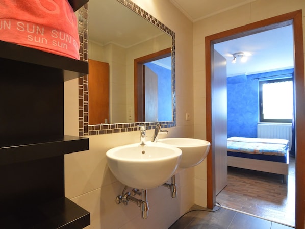 獨棟房屋 | 浴室 | 淋浴設備